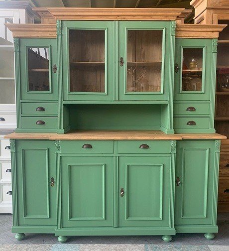 Softwood buffet cabinet in country style green
